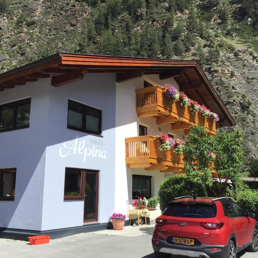 Haus Alpina Hotel Langenfeld Ngoại thất bức ảnh