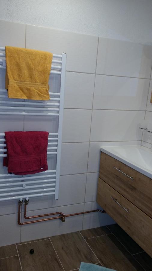 Haus Alpina Hotel Langenfeld Ngoại thất bức ảnh