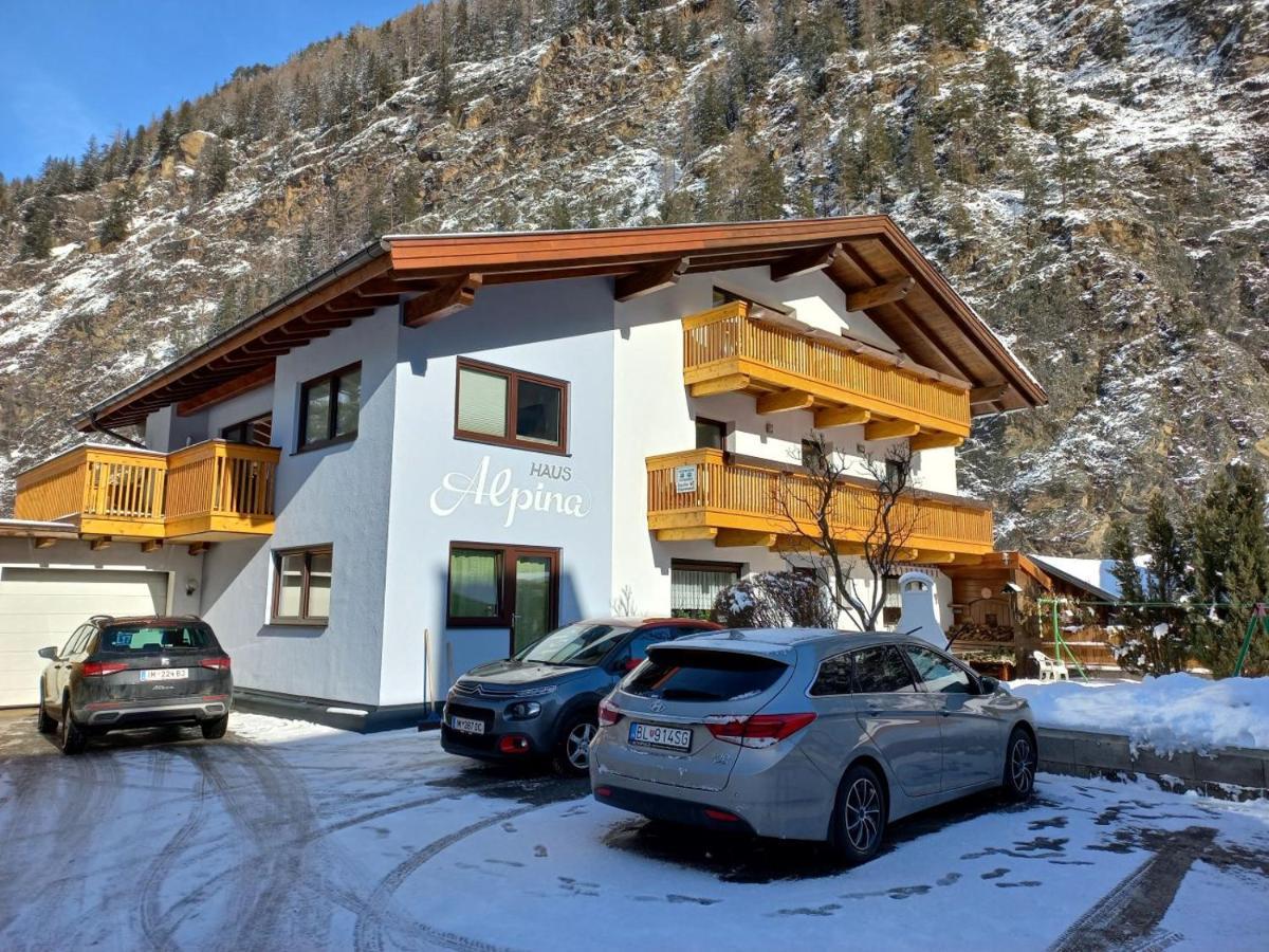 Haus Alpina Hotel Langenfeld Ngoại thất bức ảnh