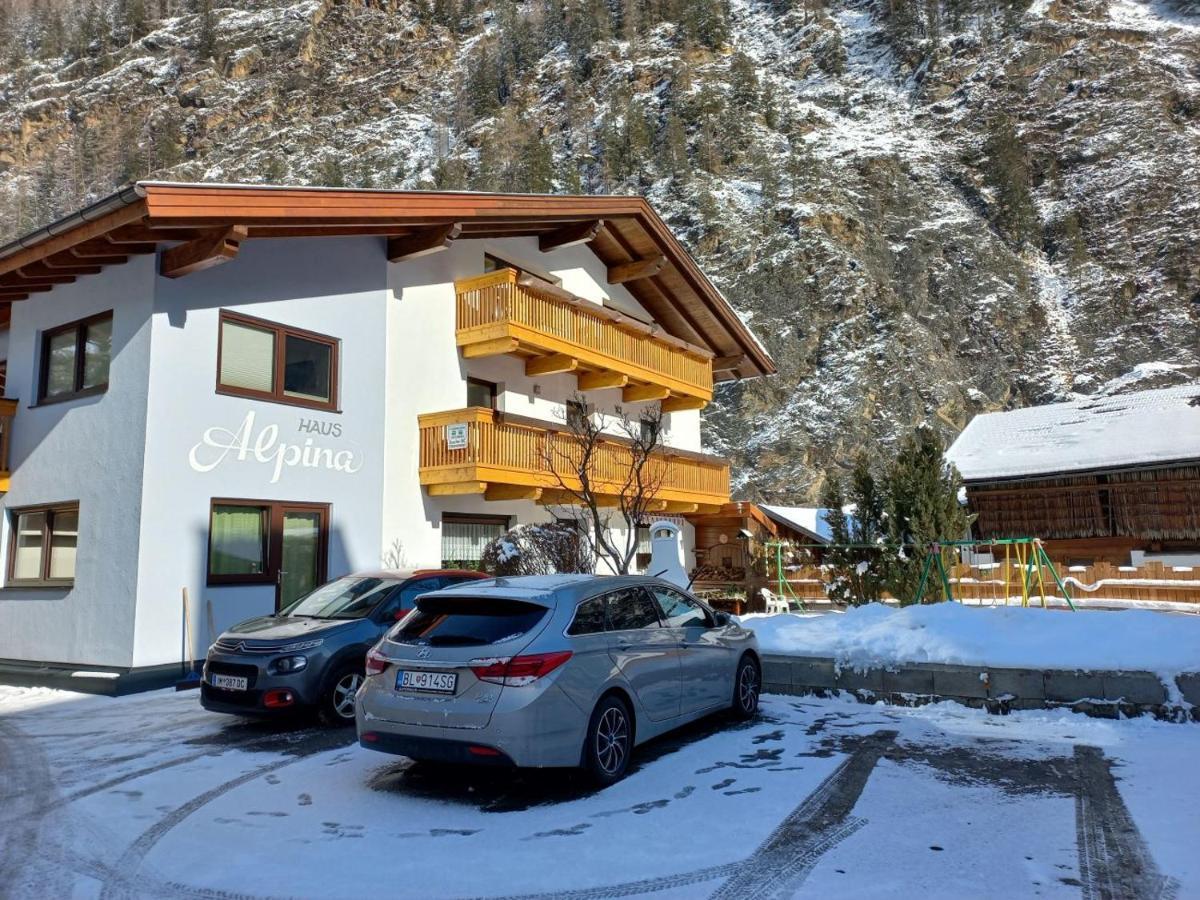 Haus Alpina Hotel Langenfeld Ngoại thất bức ảnh
